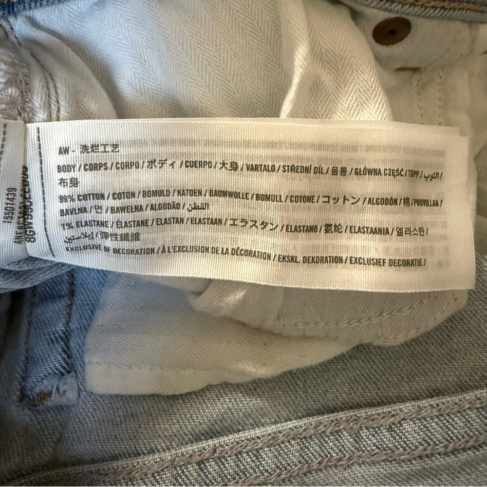 ABERCROMBIE & FITCH The Baggy Low Rise Distressed Curve Love Jeans Size 27 - Picture 6 of 9